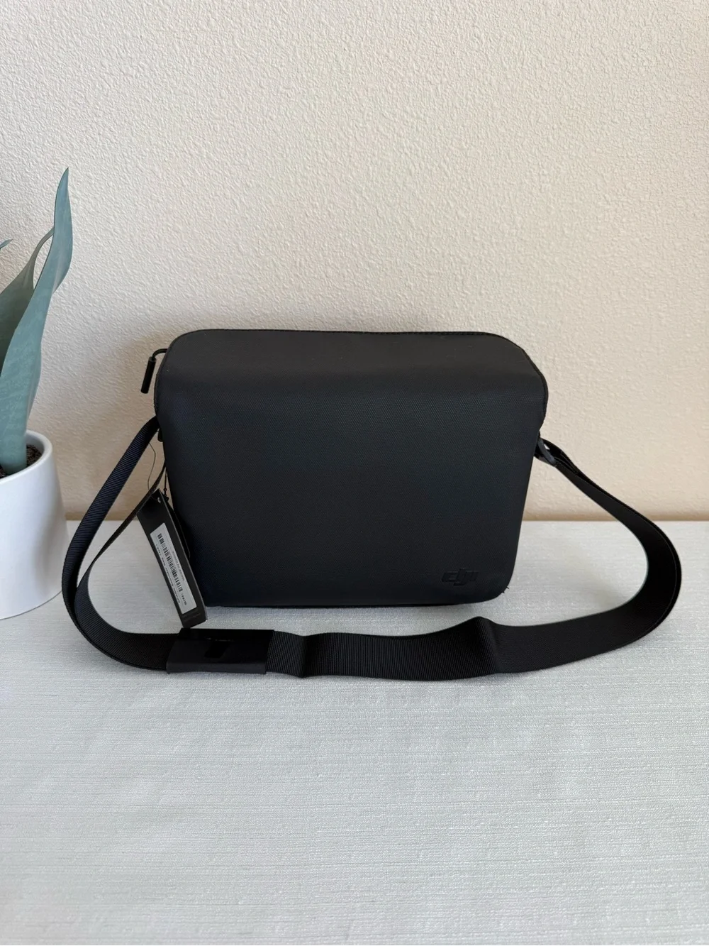 SPARK DJI Black Minimalist Messenger Tech Pouch Shoulder Bag